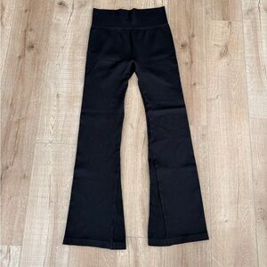 OQQ Ribbed Flare Leggings Black High Rise Yoga Pants XL